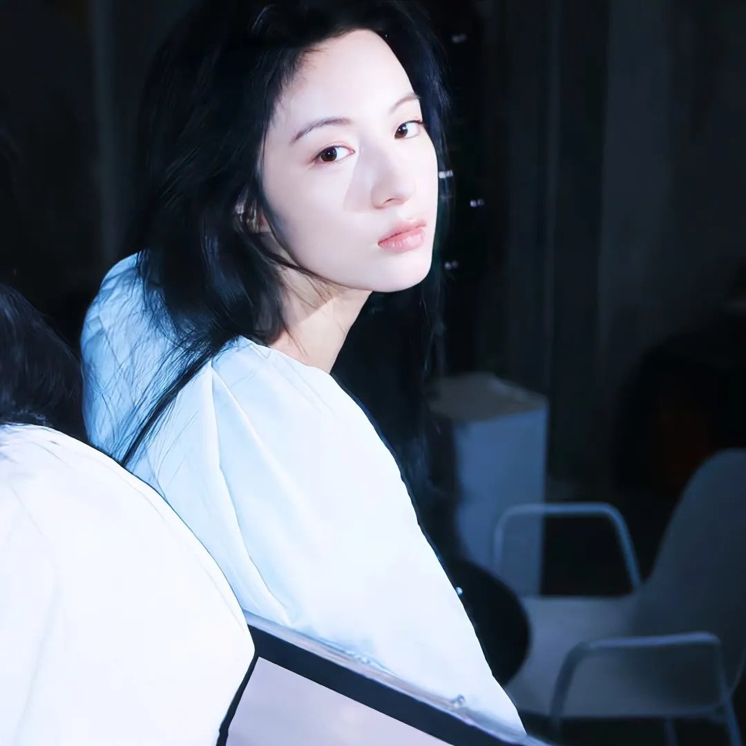 女与男